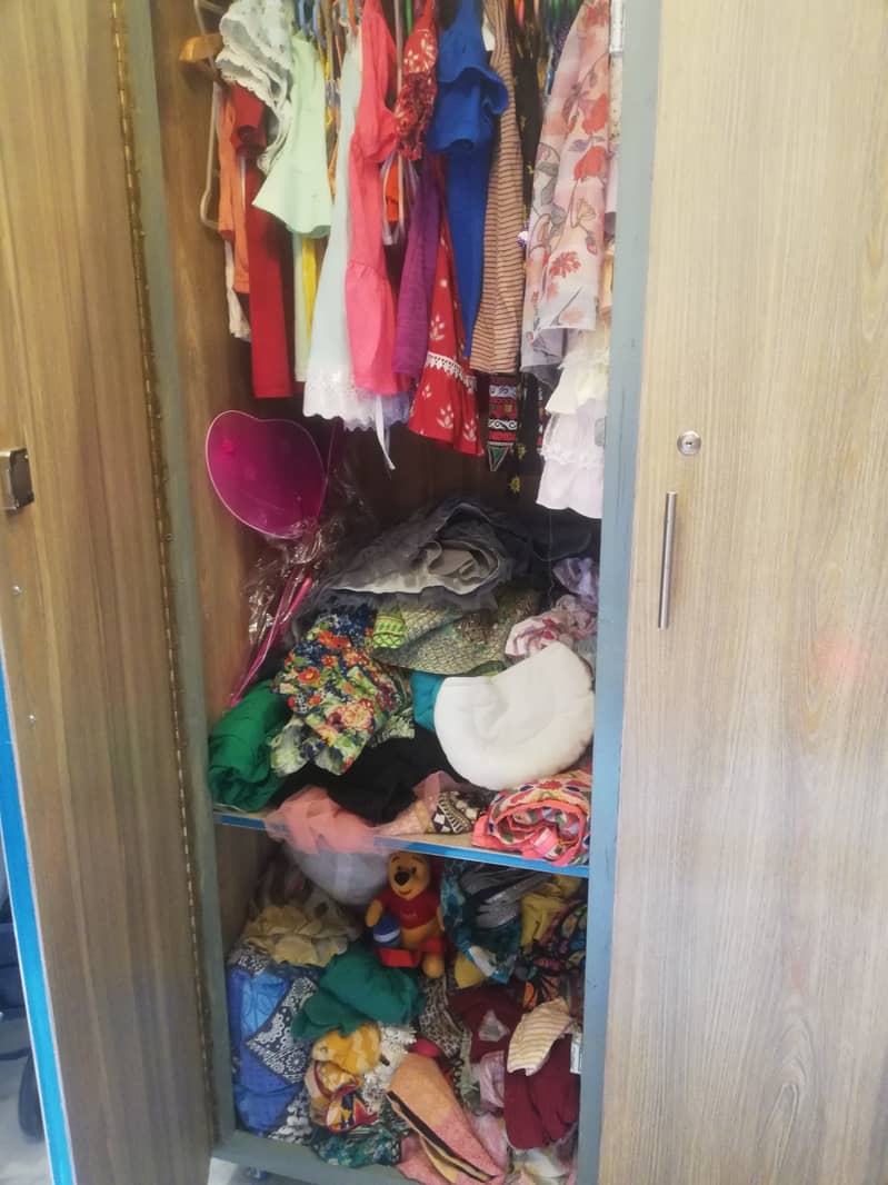 Wardrobe  /kapro wali almari/  Cubet 5