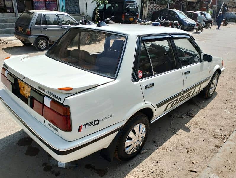 Toyota Corolla GL saloon86 1996 10