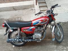 Honda cg 125 red 2022 model urgent sell 0