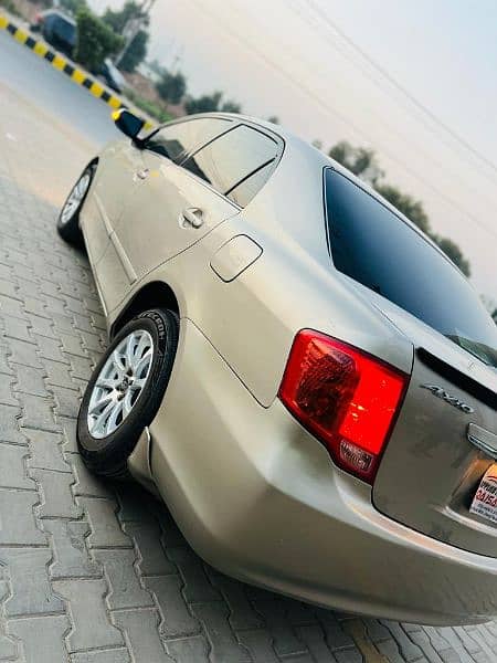 Toyota Corolla Axio 2012 3