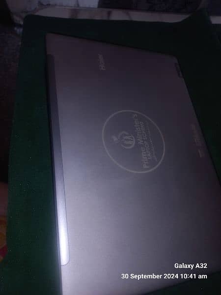 HAIER LAPTOP Y11C MODEL 2