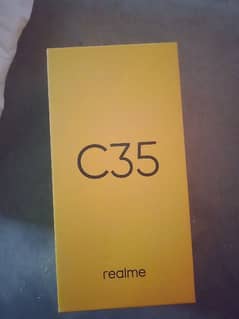 realme c35