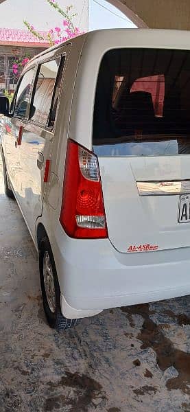 Suzuki Wagon R 2022 6