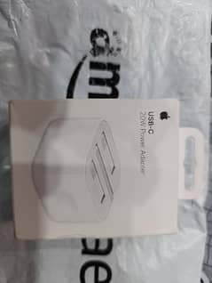 apple charger 20W 0