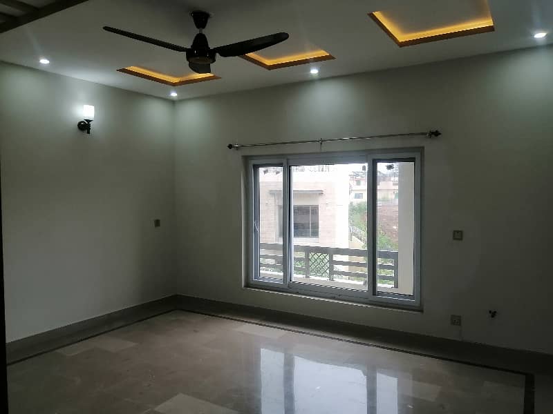 1 kanal Beautiful Brand new corner house upper Protion Available For Rent in Dha phase 2 Islamabad 3