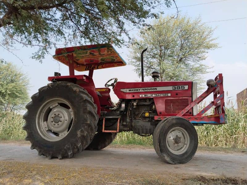 Massey Ferguson 385 Tractor Model 2023 1