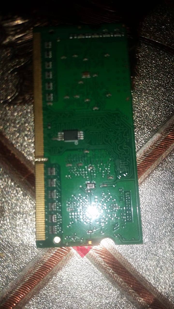 Laptop Ram 2gb 1