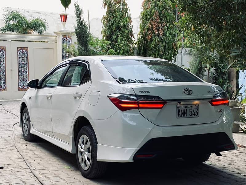 Toyota Corolla Altis 2020 4