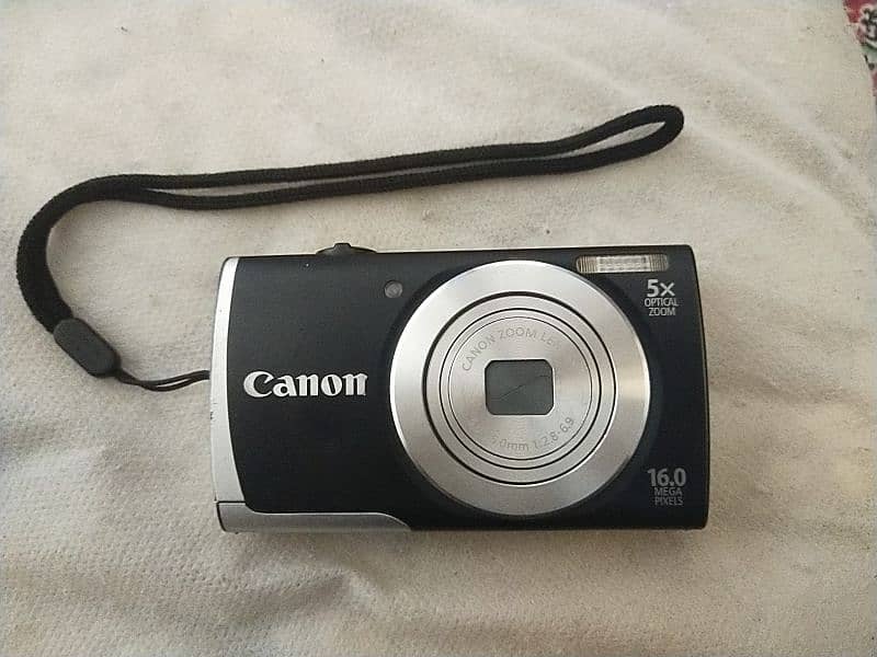 Canon Camera for Sale. 1