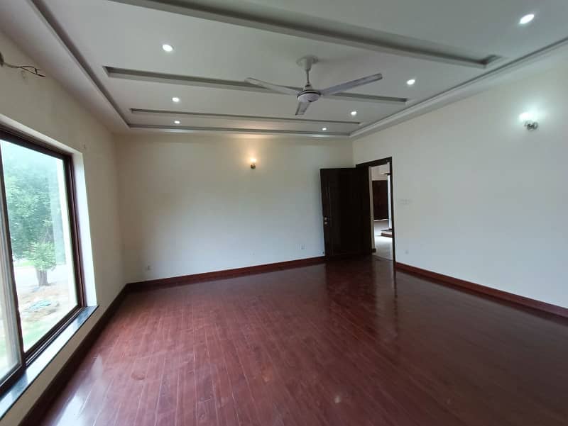 One Kanal Beautiful House For Sale In Overseas A Bahria Town Lahore 15