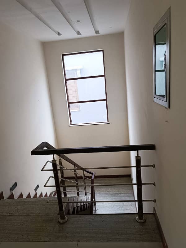 One Kanal Beautiful House For Sale In Overseas A Bahria Town Lahore 17