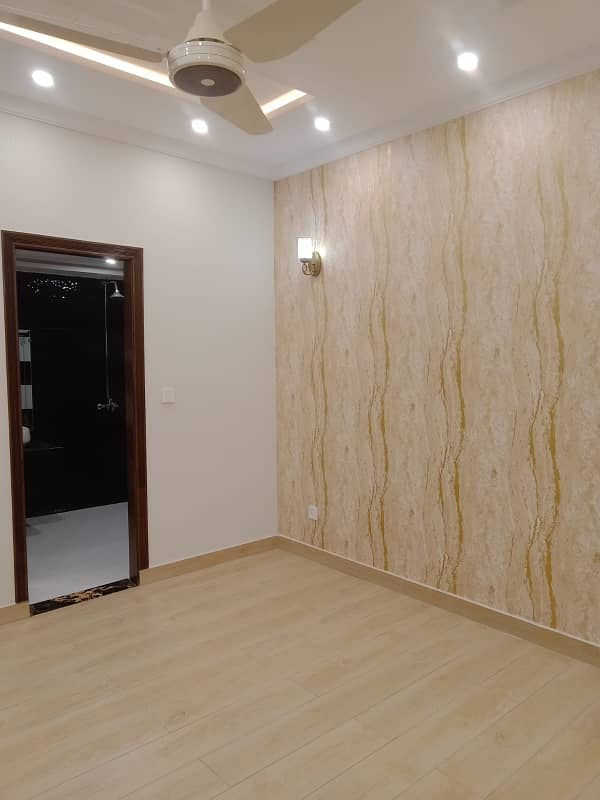 Centrally Located House In Bahria Town - Sector C Is Available For sale 9