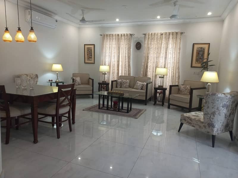 10 Marla House In Bahria Town - Sector C Is Available For sale 5