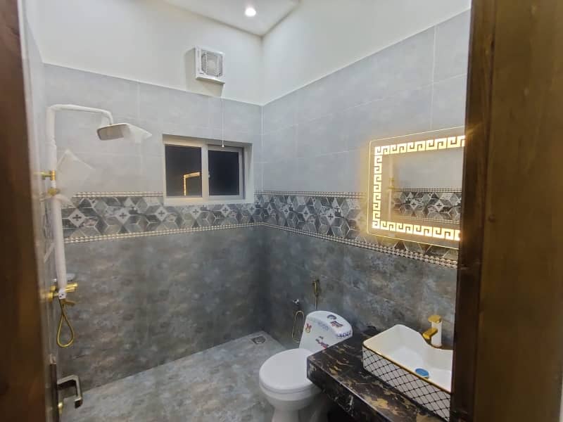 Change Your Address To Bahria Town - Sector C, Lahore For A Reasonable Price Of Rs. 18000000 1