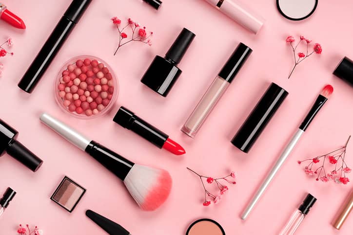 Female Required for Cosmetics Online Store 0