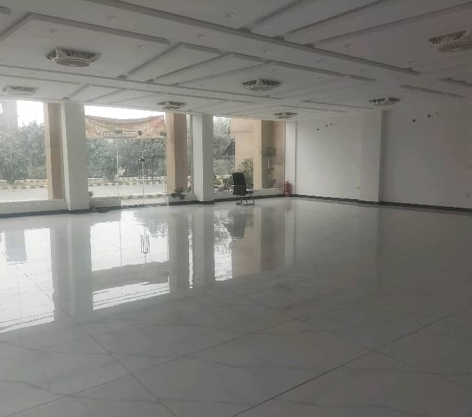 A Spacious 12 Marla Building In Johar Town Phase 2 - Block H3 1