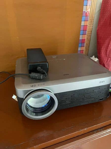 Onn Projector with High Beam 3