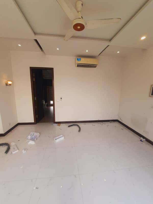 1 Kanal Full House 5beds 2 Tv Lounge Drawing Room 2 Kitchen Available For Rent Dha Phase 5 2