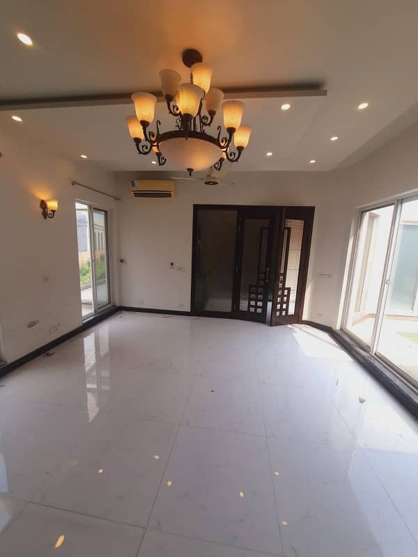 1 Kanal Full House 5beds 2 Tv Lounge Drawing Room 2 Kitchen Available For Rent Dha Phase 5 7