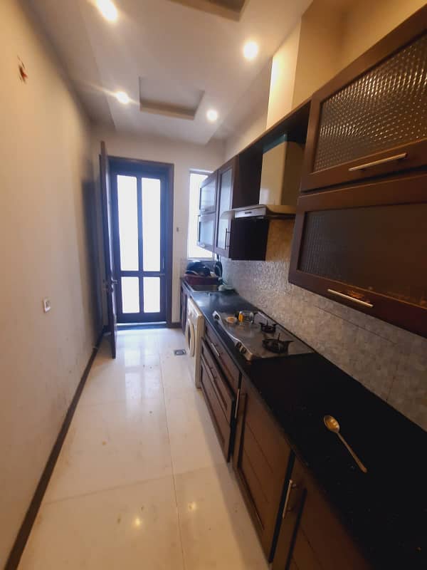 1 Kanal Full House 5beds 2 Tv Lounge Drawing Room 2 Kitchen Available For Rent Dha Phase 5 26