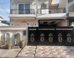 In Johar Town Phase 2 - Block P 7 Marla House For Sale