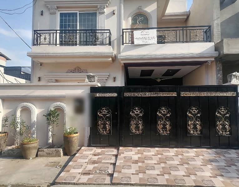 In Johar Town Phase 2 - Block P 7 Marla House For Sale 0