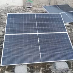 solar panels 4 Nos 280w 12v