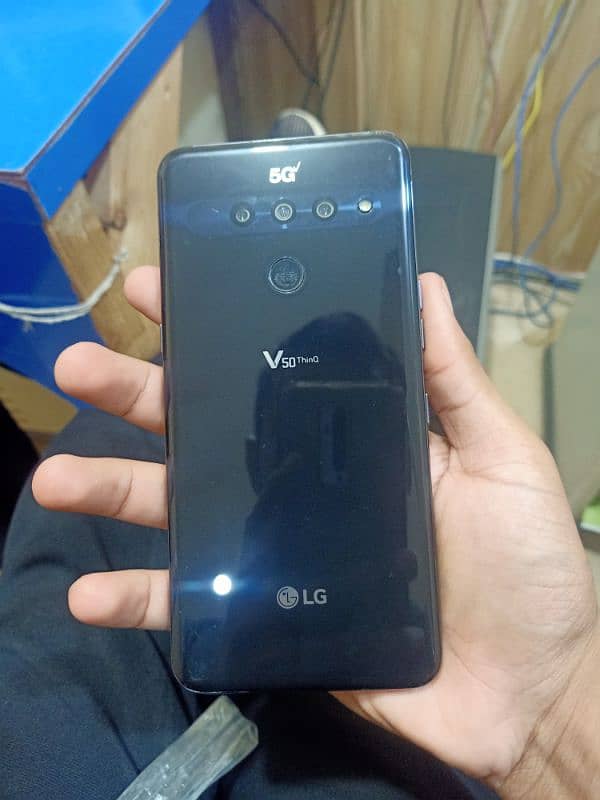 LG v50 6 128 2