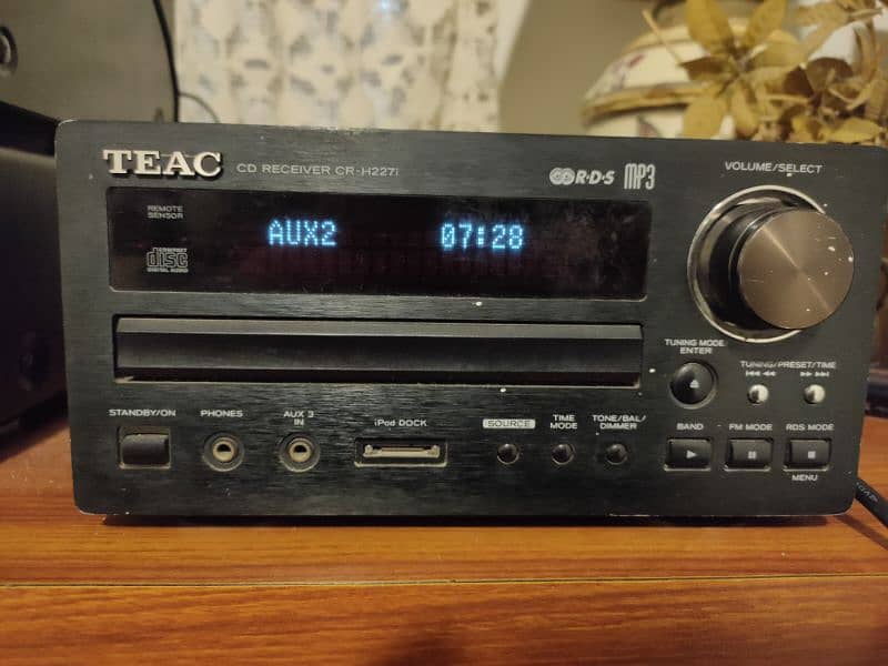 TEAC Amp + TEAC Bookshelf Speakers + Powered Subwoofer 2