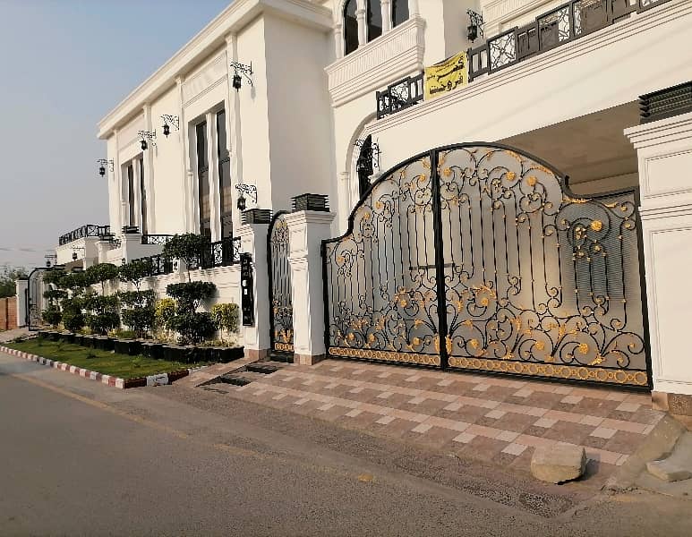 11 Marla House In Johar Town Phase 1 For sale 5