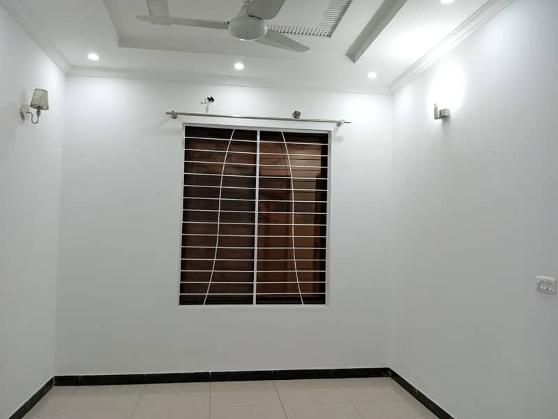 5 Marla Brand New Lower Portion Upper Lock Available For Rent In R3 Block Johar Town 2