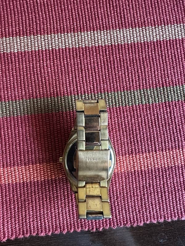 rose gold guess watch 1