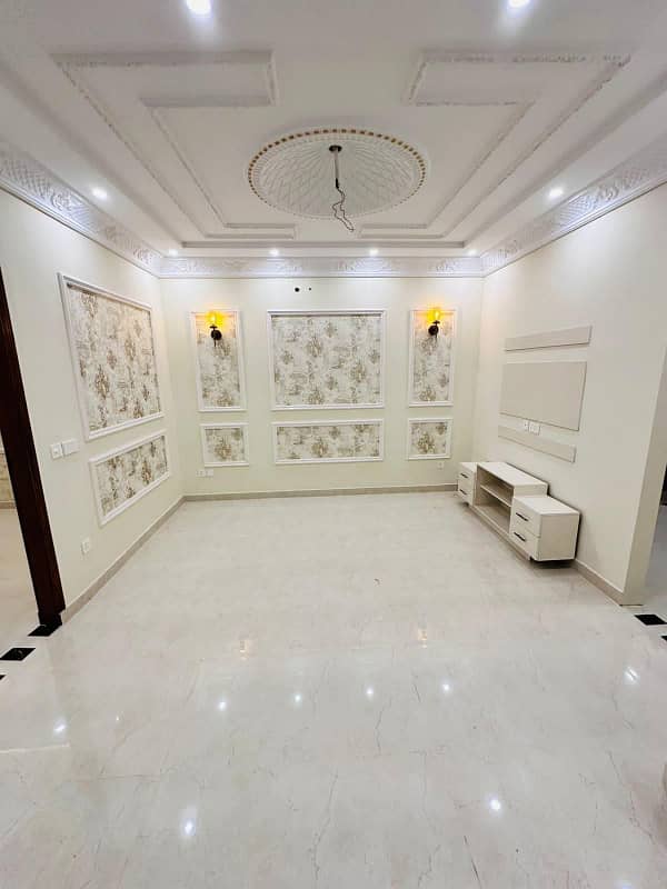 5 Marla Triple Story Luxury House For Sale in Park View City Lahore 5