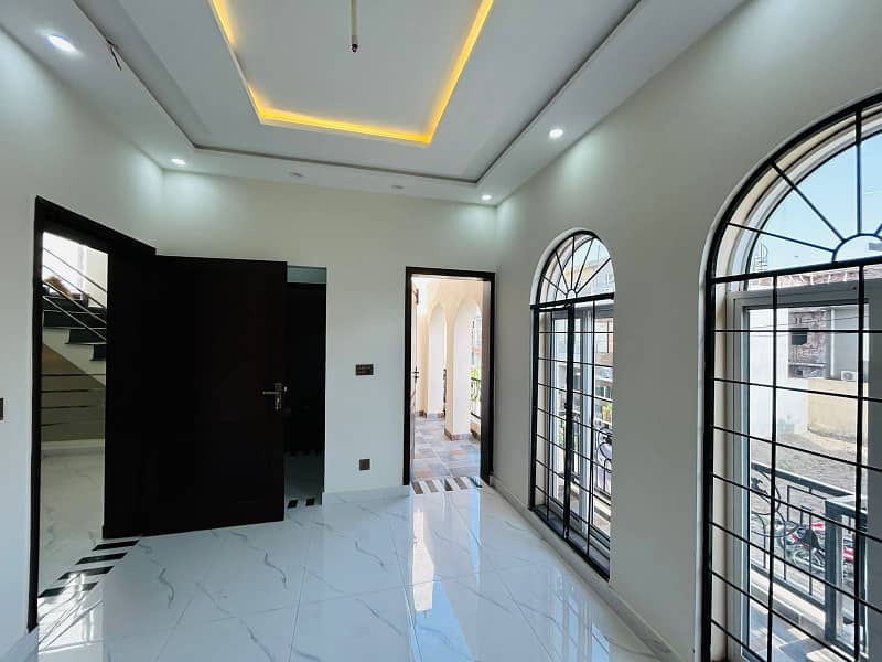 Modern Design 5 Marla Luxury Brand New House For Sale In Lahore 26