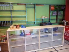 8 Feet shop Counter in good condition