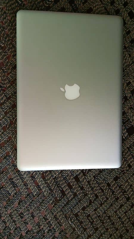 MacBook pro 2010 5