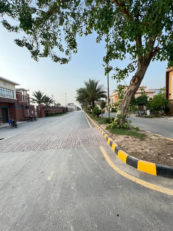 10 Marla Residential On Ground Plots Available For Sale In Park View City, Lahore 3