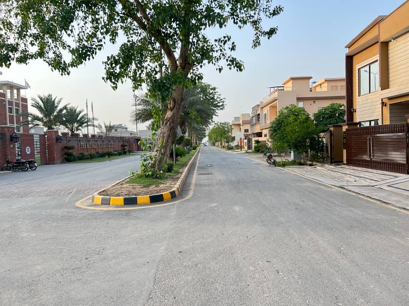 10 Marla Residential On Ground Plots Available For Sale In Park View City, Lahore 6