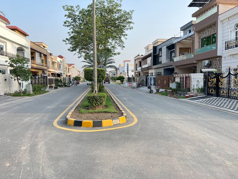 10 Marla Residential On Ground Plots Available For Sale In Park View City, Lahore 7