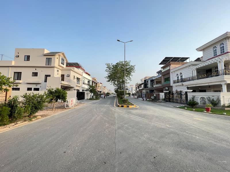 10 Marla Residential On Ground Plot Available For Sale In Park View City Lahore 4