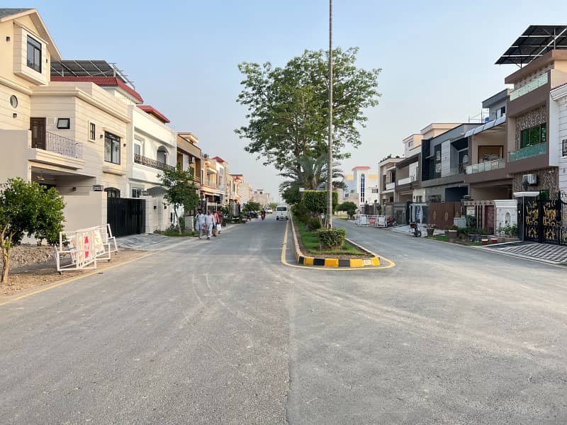 10 Marla Residential On Ground Plot Available For Sale In Park View City Lahore 5