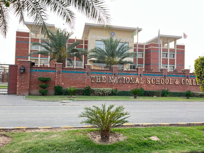 10 Marla Residential Plots Available For Sale In Park View City Lahore 5