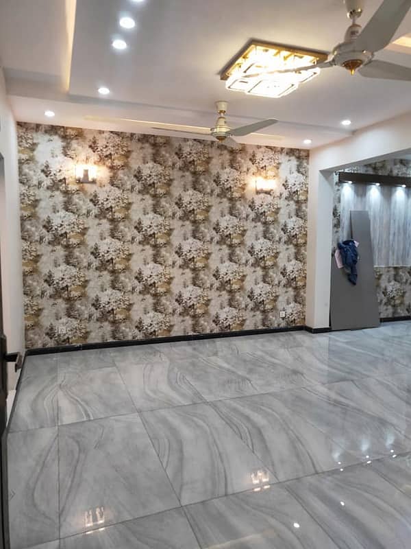 Modern Design 5 Marla House Available For Sale In Park View City Lahore 0