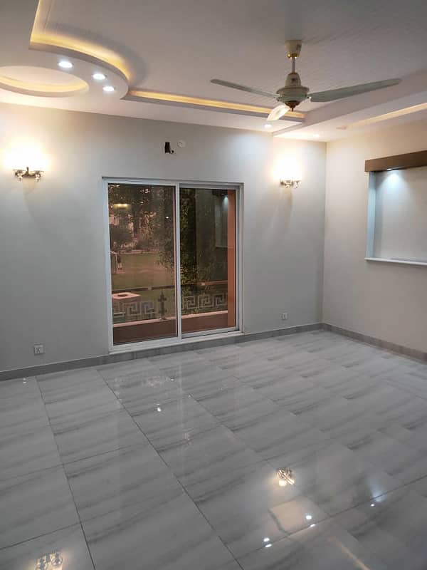 Modern Design 5 Marla House Available For Sale In Park View City Lahore 1