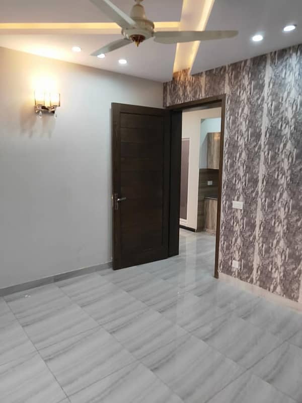 Modern Design 5 Marla House Available For Sale In Park View City Lahore 4