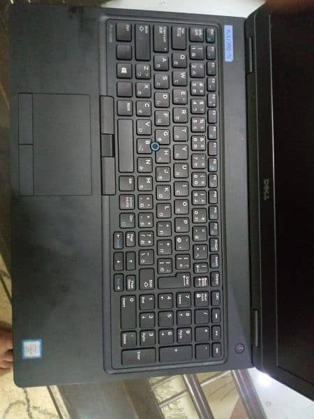 Dell Precision 3520 4