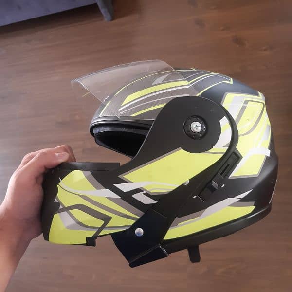 Vector Helmet ( M ) Size 1