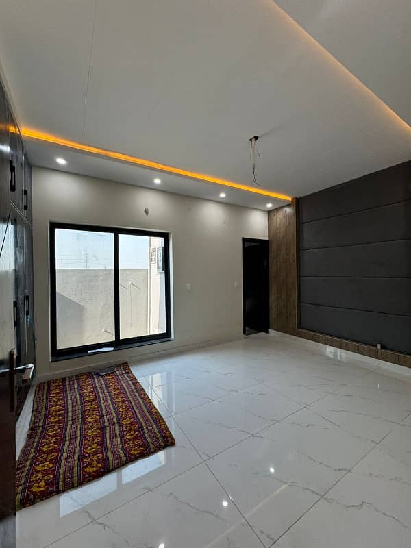 5 Marla Brand New Luxury House Available For Sale In Parkview City Lahore 6