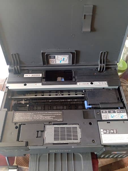 EPSON L8010 1