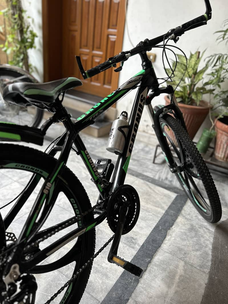 Almost New Cronous Bicycle for Sale – Excellent Condition! 1